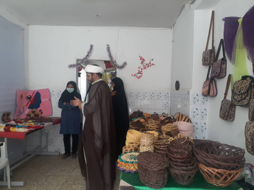 برگزاری نمایشگاه دائمی صنایع‌دستی و محصولات خانگی در شهرستان چناران